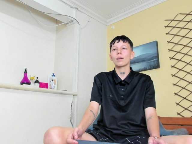 LiamBrown09 live cam on BongaCams