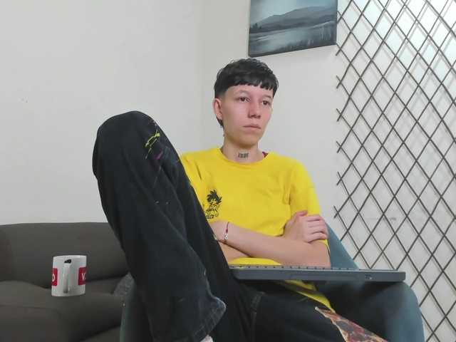 LiamBrown09 live cam on BongaCams