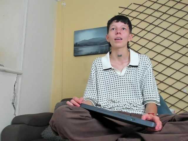 LiamBrown09 live cam on BongaCams