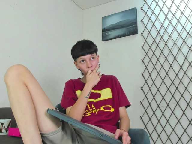 LiamBrown09 live cam on BongaCams