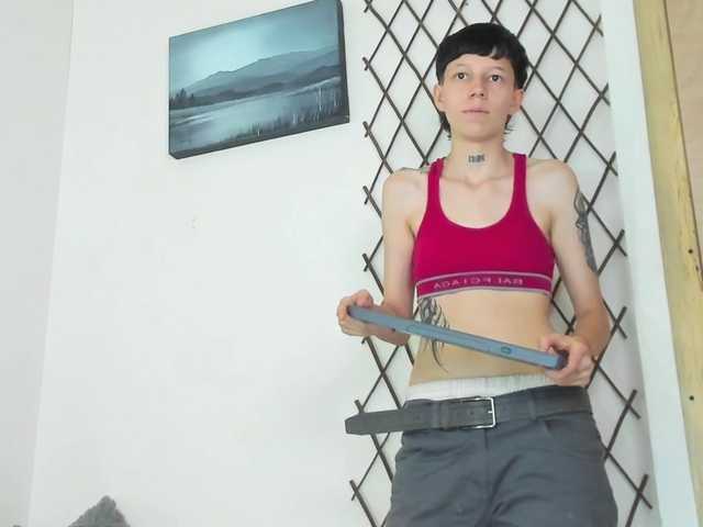 LiamBrown09 live cam on BongaCams