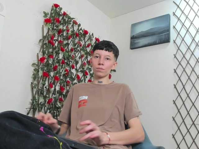 LiamBrown09 live cam on BongaCams