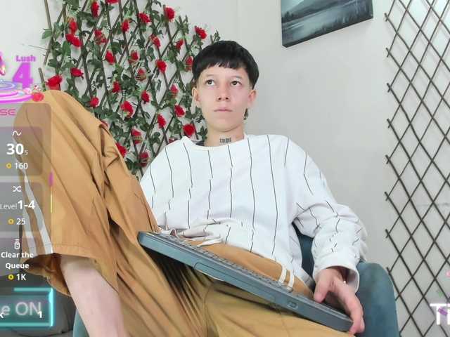 LiamBrown09 live cam on BongaCams
