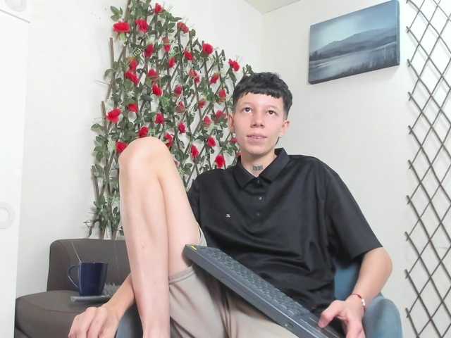 LiamBrown09 live cam on BongaCams