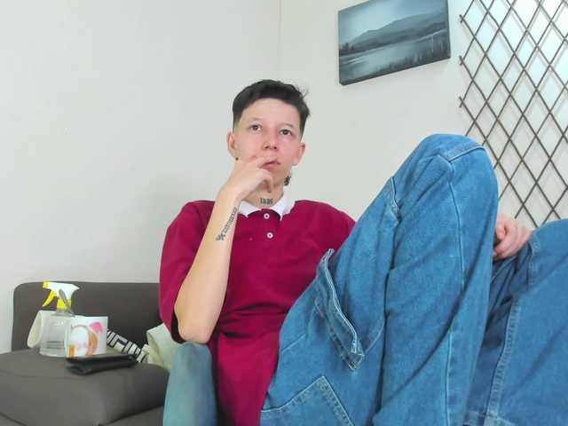 LiamBrown09 live cam preview