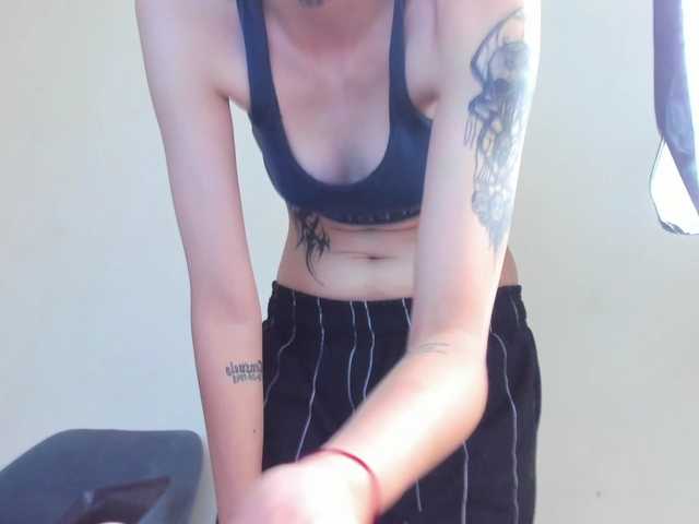 LiamBrown09 live cam on BongaCams