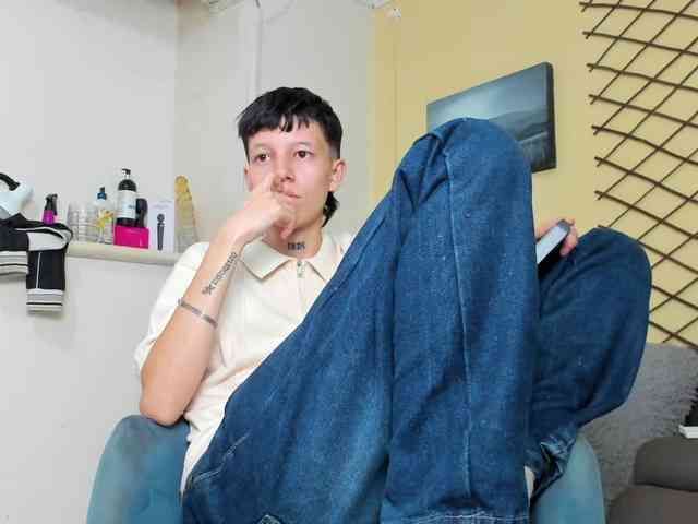 Modelo: LiamBrown09