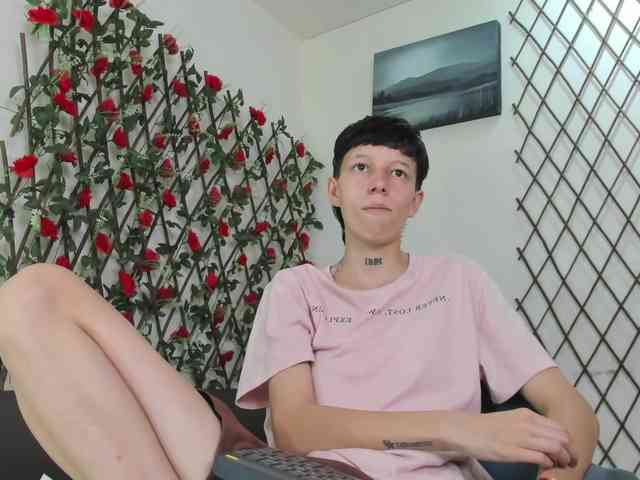 LiamBrown09 Live Webcam on BongaCams