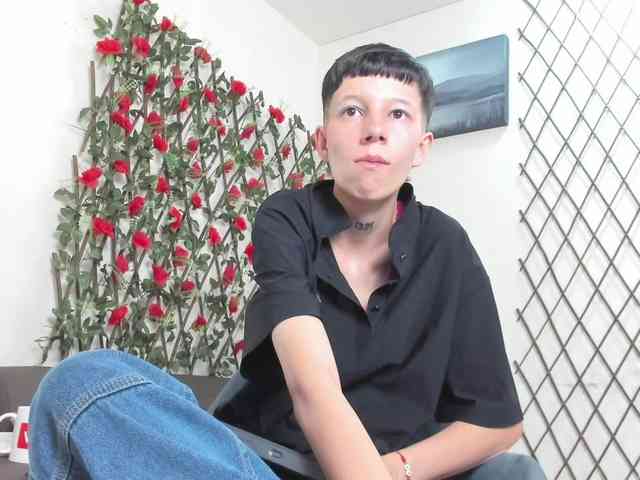 模特: LiamBrown09