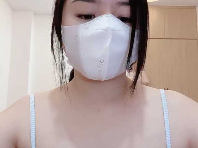 Sralet20 live cam on BongaCams
