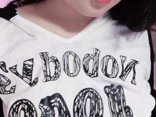 Sralet20 live cam on BongaCams