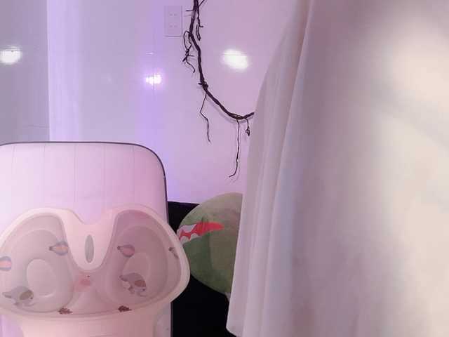 Sralet20 live cam on BongaCams