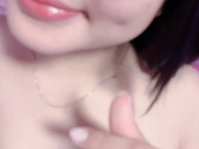 Sralet20 live cam on BongaCams