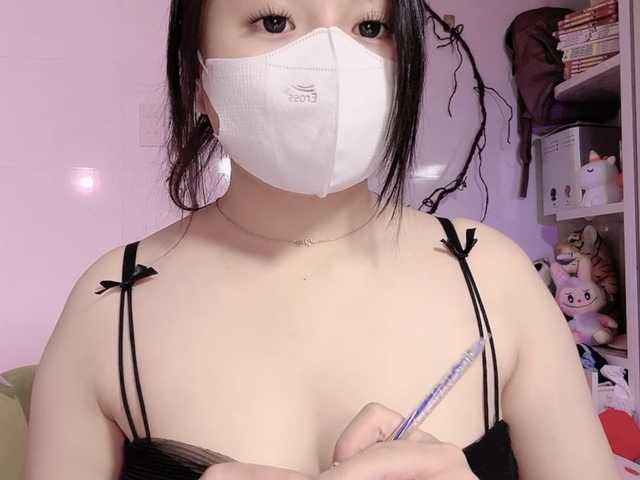 Sralet20 live cam on BongaCams