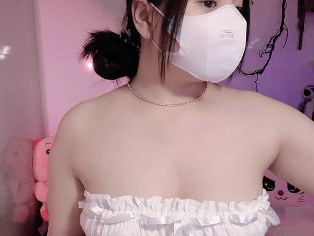 Sralet20 live cam on BongaCams