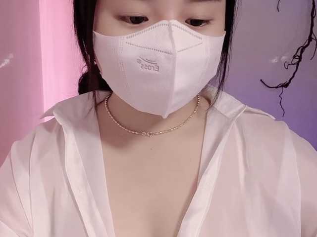 Sralet20 live cam on BongaCams