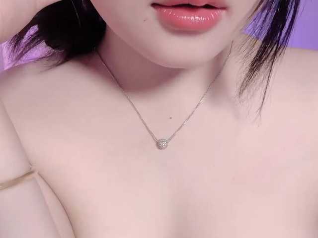 Sralet20 live cam on BongaCams