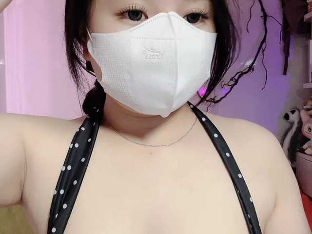 Sralet20 live cam on BongaCams