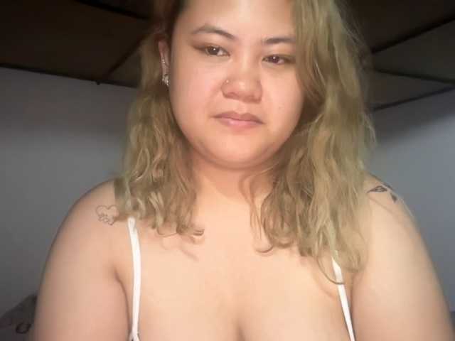 Sammieaa live cam on BongaCams