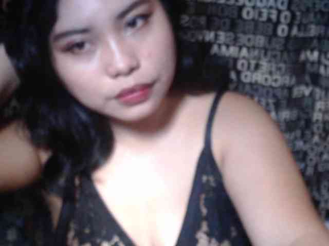 Meomi25 webcam