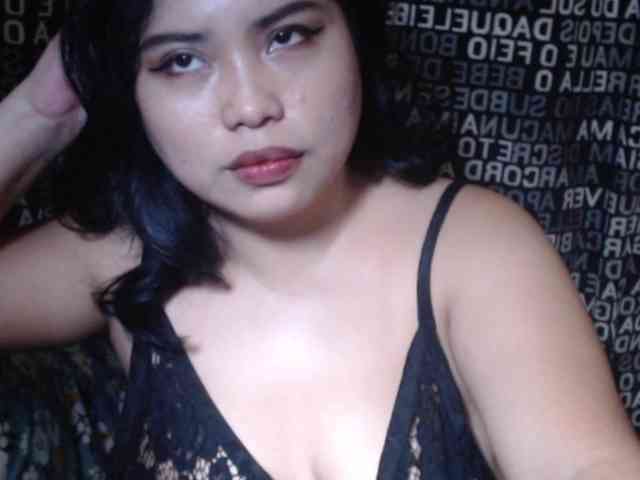 Meomi25 webcam