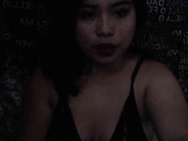 Meomi25 webcam