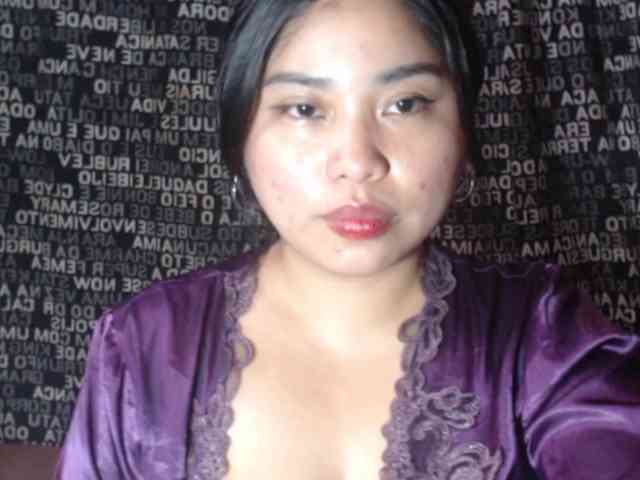 Meomi25 webcam