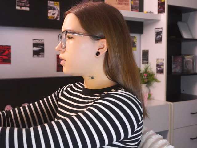 EvaVonMarx live cam on BongaCams