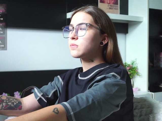 EvaVonMarx live cam preview