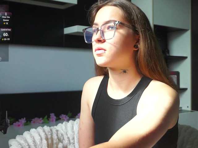 Sun-and-Luna live cam on BongaCams