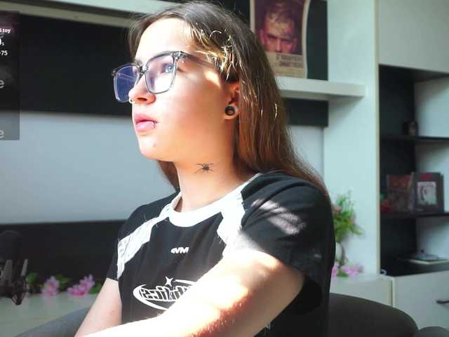 Sun-and-Luna live cam on BongaCams