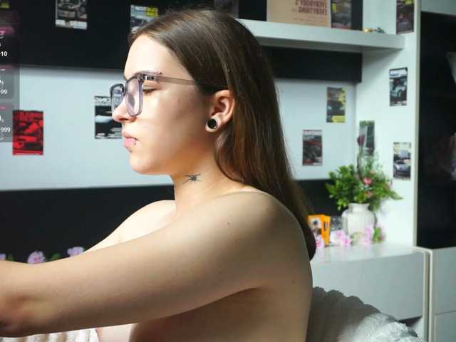 Sun-and-Luna live cam on BongaCams