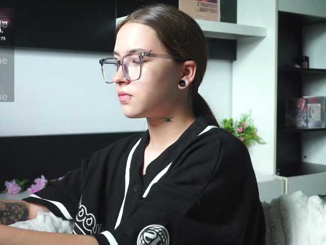 Sun-and-Luna live cam on BongaCams