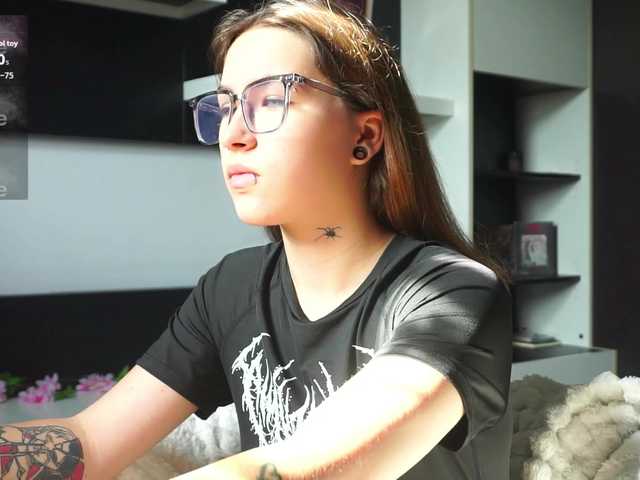 Sun-and-Luna live cam on BongaCams
