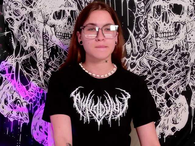 Sun-and-Luna live webcam show