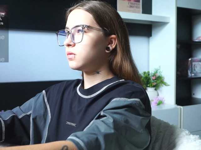 Sun-and-Luna live cam on BongaCams