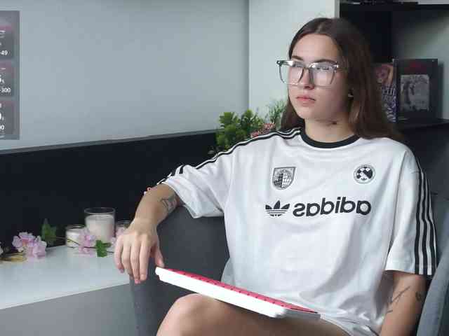 EvaVonMarx webcam