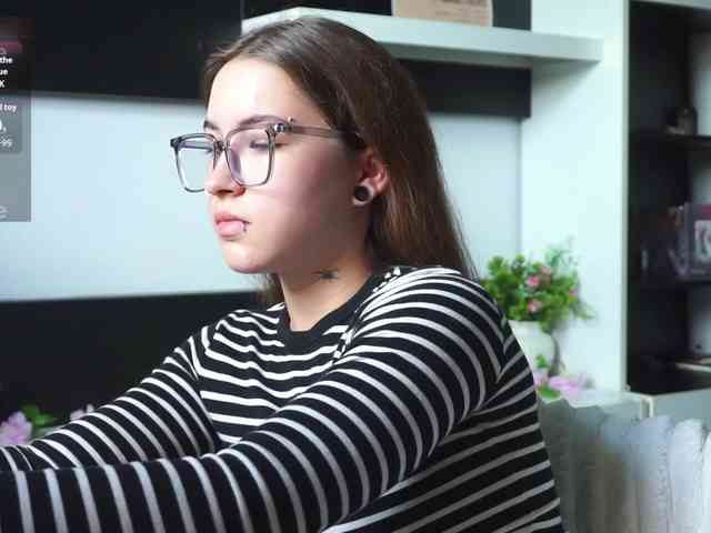 EvaVonMarx webcam