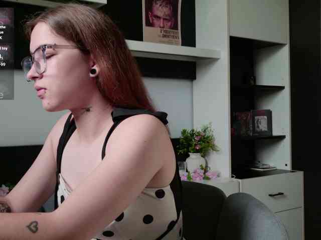 EvaVonMarx webcam