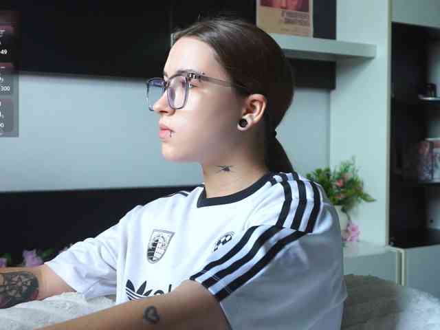 EvaVonMarx webcam