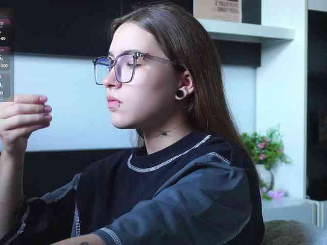 EvaVonMarx webcam