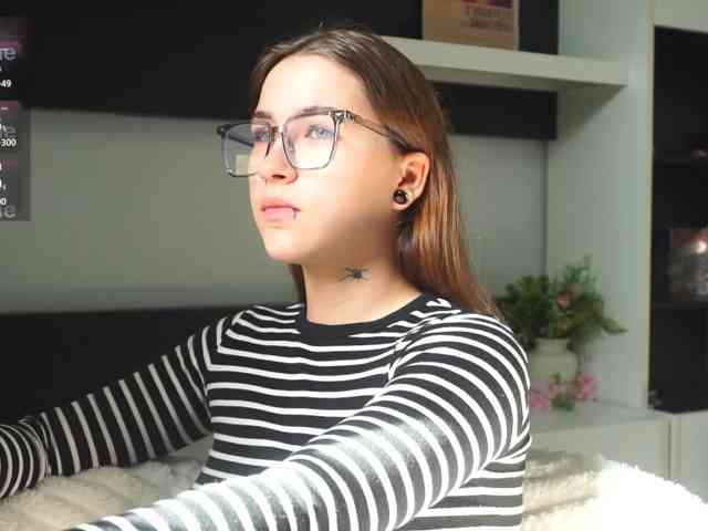 EvaVonMarx webcam