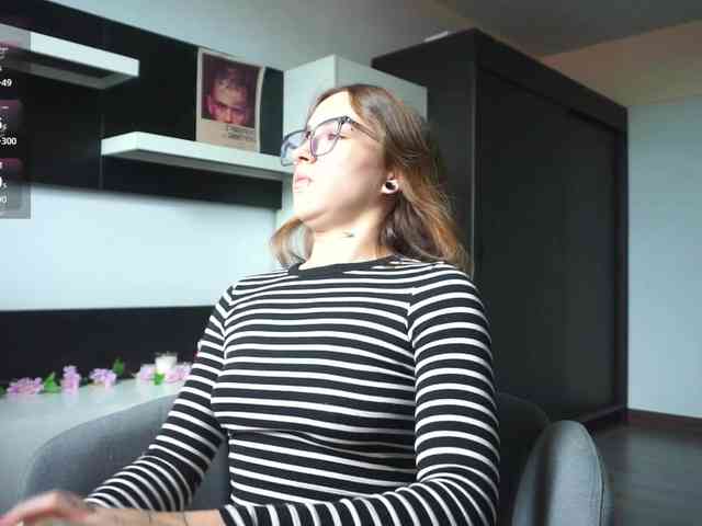 EvaVonMarx webcam