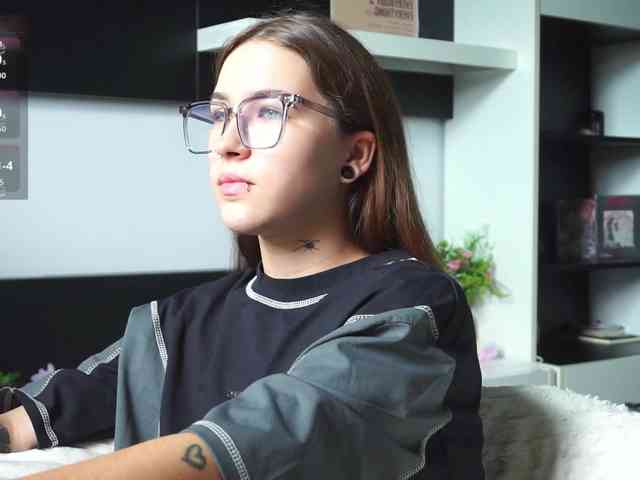EvaVonMarx webcam