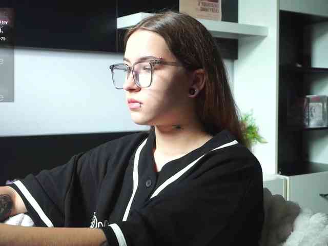 EvaVonMarx webcam
