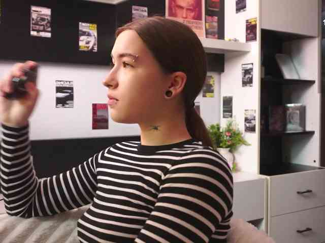 EvaVonMarx webcam