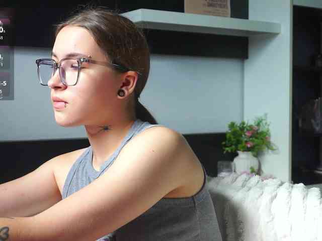 EvaVonMarx webcam