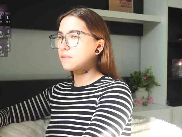 EvaVonMarx webcam