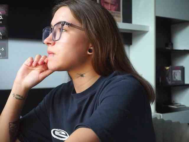 EvaVonMarx webcam