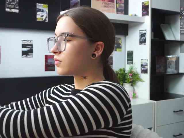 EvaVonMarx webcam